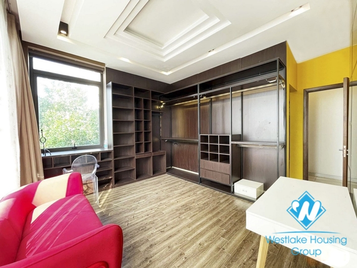 Pool villas for rent at Vinhome Riverside Long Bien Ha Noi